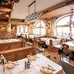 嘉苏佩若酒店 3*