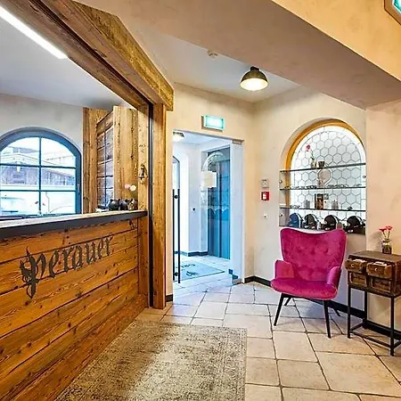 Perauer Hotel 3*
