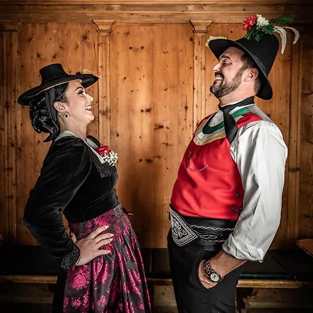 Perauer Готель